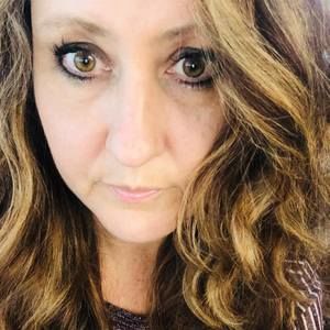 Meet your Posher, Camille